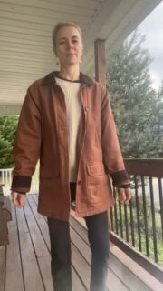 🧥👖good quality natural fiber clothes CAN be found second hand • i prioritize classic pieces that i can wear again and again over trends • i often resell things on eBay if i feel like it no longer fits in my closet 

WHAT I PAID:

all 100% cotton, unless noted 

* LL Bean  barn jacket $28 eBay 
* Gap sweater $18 eBay 
* Oversized long sleeve black Tshirt $ 4.99 Goodwill 
* Everlane jeans $14 local consignment store (90% cotton)